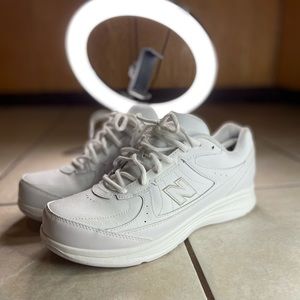 577 New Balance Men's MW577 4E extra wide